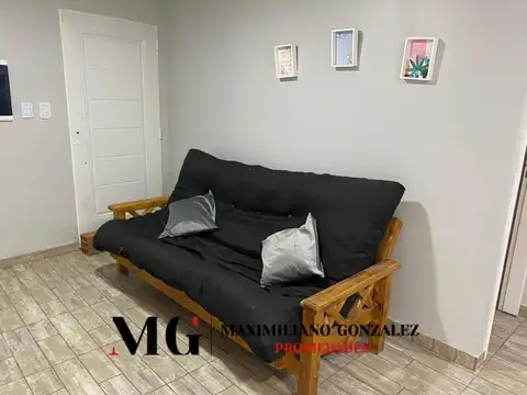 Casa alquiler 3 ambientes - Carlos Spegazzini