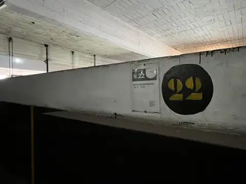 Alquiler Cochera Edificio Cosmos Portón eléctrico