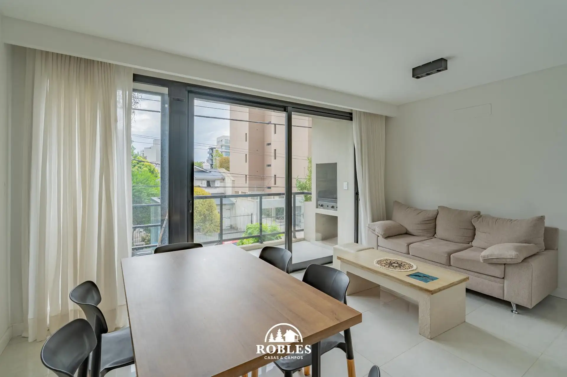 Departamento dos ambientes en zona Guemes