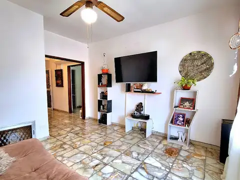 Departamento 4 ambientes con 1 baño