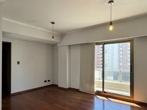 Semipiso con cocina separada