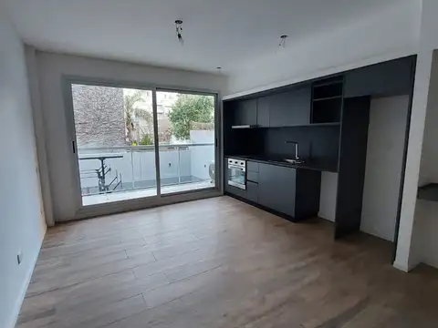 Manuel Ugarte 1700, Piso 1