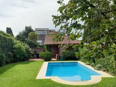 Casa en Alquiler de 4 dormitorios