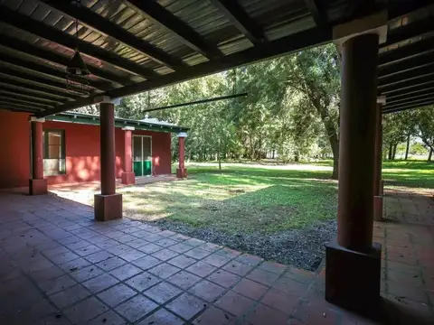 CHACRA 5 AMBIENTES EN VENTA SAN MIGUEL DEL MONTE