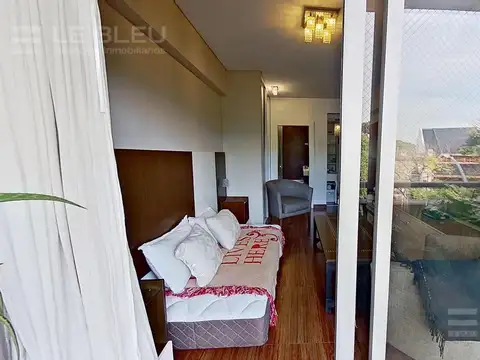 OPORT. VENTA DEPARTAMENTO 5 AMB. CON TERRAZA PARRILLA QUINCHO 3 COCHERAS  EN FLORES