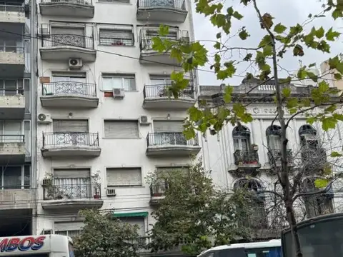 VENTA. BALVANERA. 4 AMBIENTES