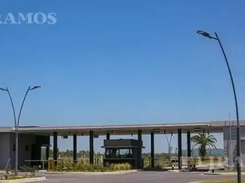 Casa 7 ambientes con 3 baños