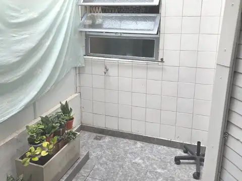 Juan Bautista Alberdi 500, Piso 1