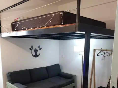 11 De Septiembre 800, Piso 2