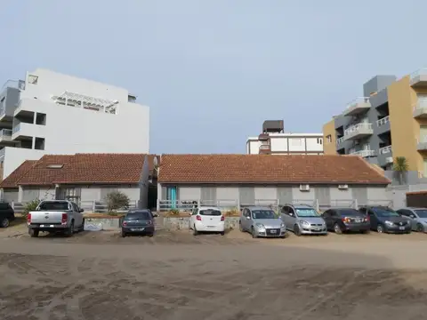 Duplex en Venta V Gesell Sur Fte frente a la playa