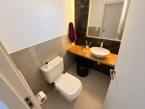 Depto Tipo Casa en Alquiler de 3 dormitorios