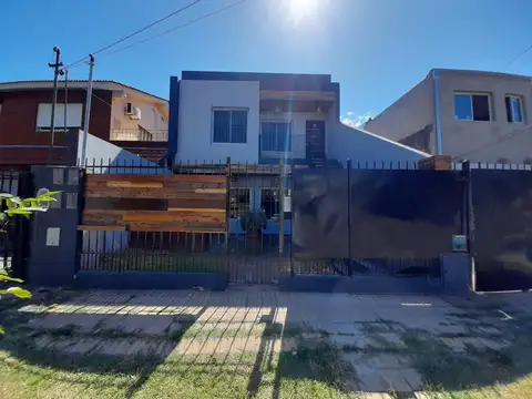 Gdor. Bruno M. de Zabala al 1700 Castelar