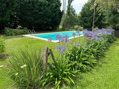 Venta de Casa 4 ambientes con Pileta en Chacras del Molino, Exaltacion de la Cruz