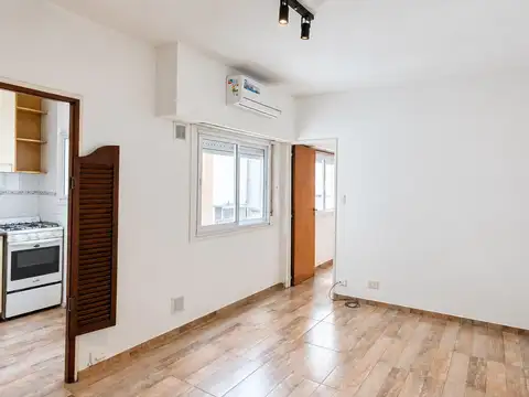 Departamento en Alquiler de 2 Ambientes en Olivos