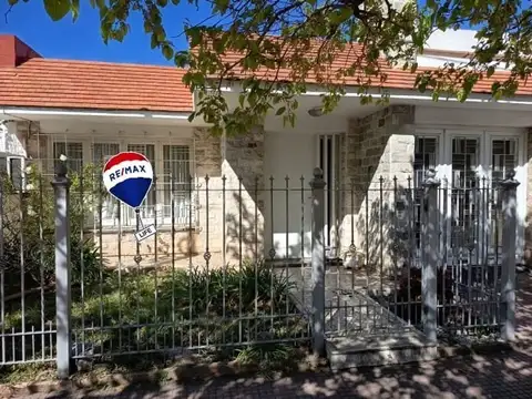 VENTA CASA B. CATEDRAL A CUADRAS DEL CENTRO 