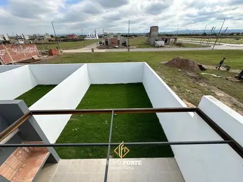 Depto Tipo Casa en Venta en Campos De Manantiales, USD 165.000