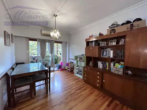 Av. De Los Incas 4400, Piso 5