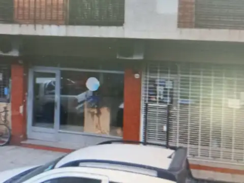 LOCAL 28 M2