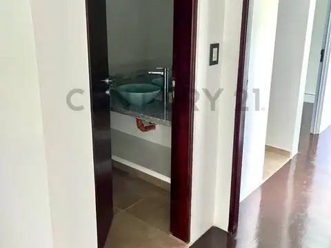 Casa en Alquiler en City Bell barrio cerrado