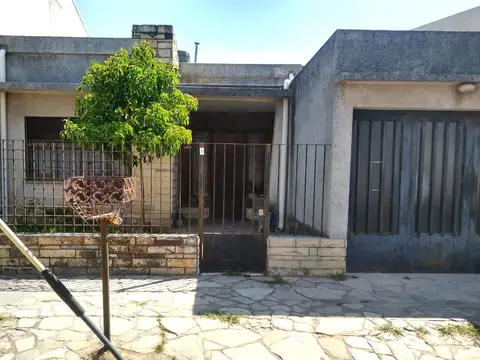 Casa  en Venta en Zárate, G.B.A. Zona Norte, Argentina