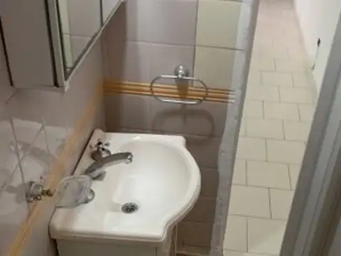 Departamento en Alquiler en Centro, $ 250.000