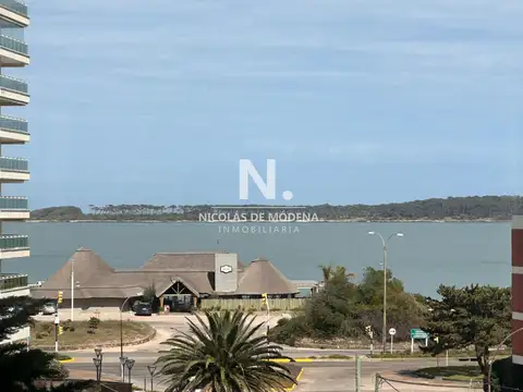 Departamento en venta de 3 dormitorios en Miami boulevard, Punta del Este