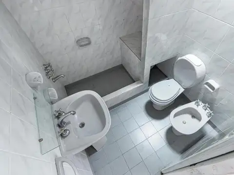 PH en Venta 4 Ambientes con Patio y Terraza en Lanús Oeste