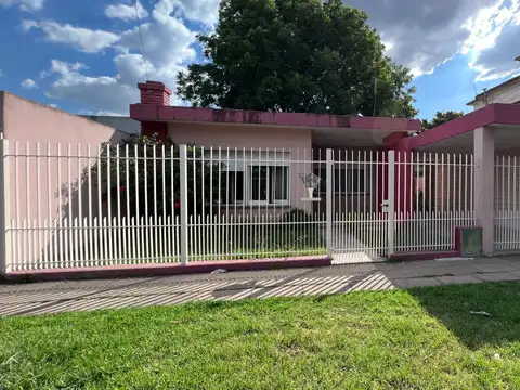 Casa americana 3 ambientes venta Ituzaingo Norte 