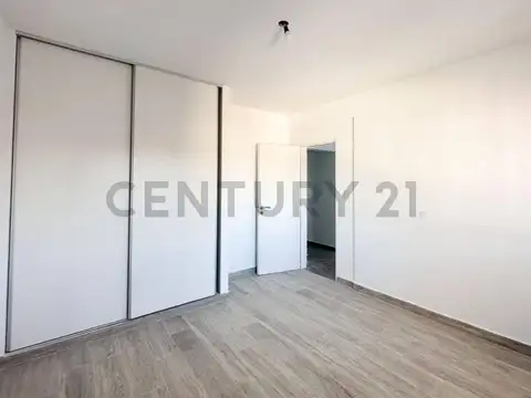 Departamento en Alquiler en Santos Lugares, $ 500.000