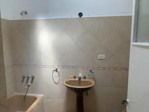 Casa en Alquiler 40 años