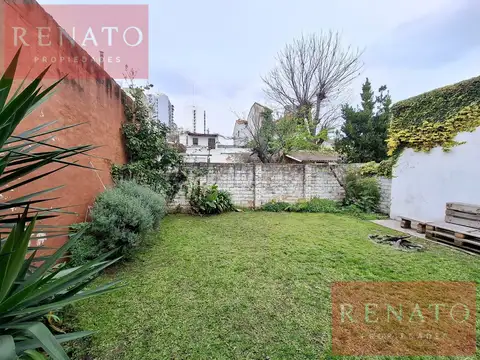 Depto Tipo Casa en Alquiler en Florida Mitre/Este, $ 800.000