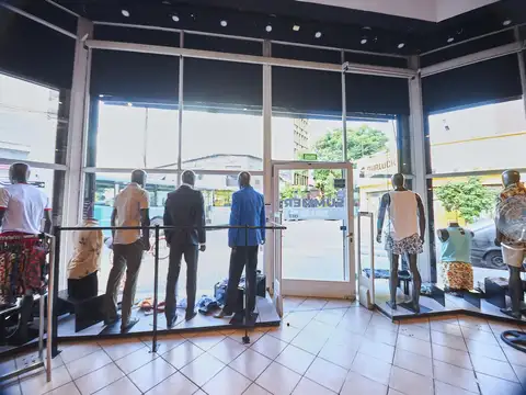 Local comercial calle San Luis Rosario