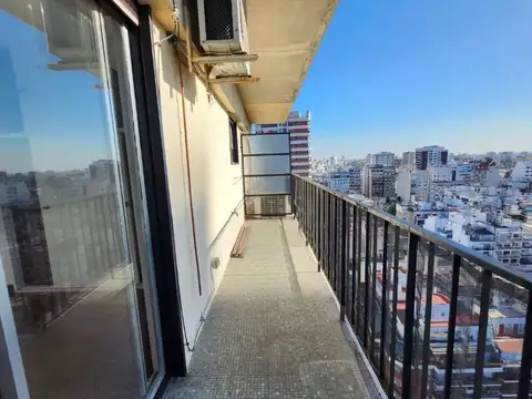 Departamento en Alquiler en Recoleta, $ 900.000