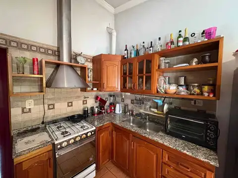 Casa 3 ambientes con 2 baños