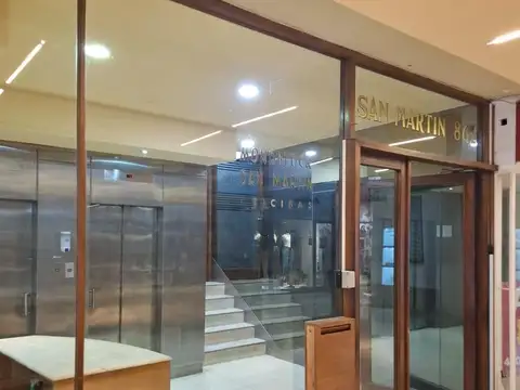 Oficina en Alquiler 50 años