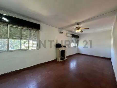Departamento en Venta en Villa Elvira, USD 30.000