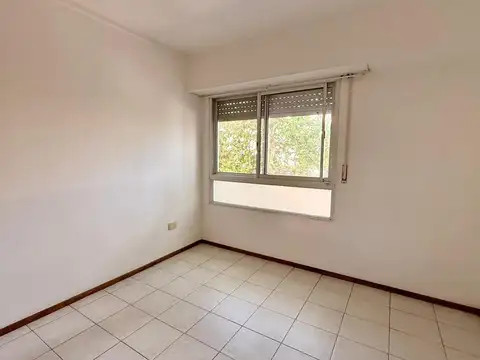 Departamento en Alquiler en Nuestra Señora De Lourdes, $ 430.000
