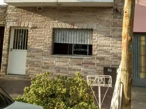 Casa En Venta En Lanús Oeste