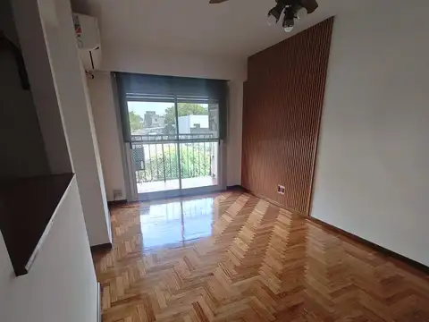 INMACULADO DEPTO DE 3 AMB, C/BALC TERRAZ., AMPLIO 70 MRTS -