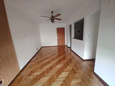 Fray Cayetano Rodríguez 800, Piso 2