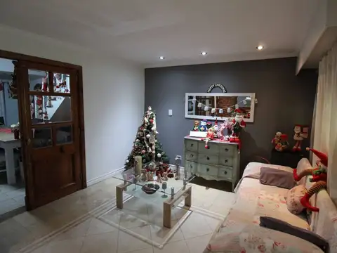 Casa en Venta en Moreno, USD 279.000