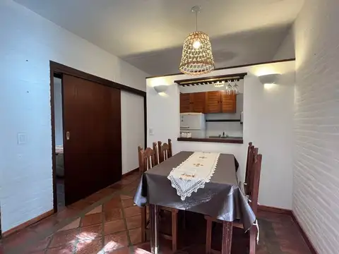 Departamento en Alquiler con 1 cocheras