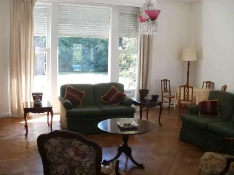 Casa en Venta en Punta Chica, USD 2.800.000