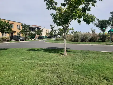 Ceibos, Puertos del lago