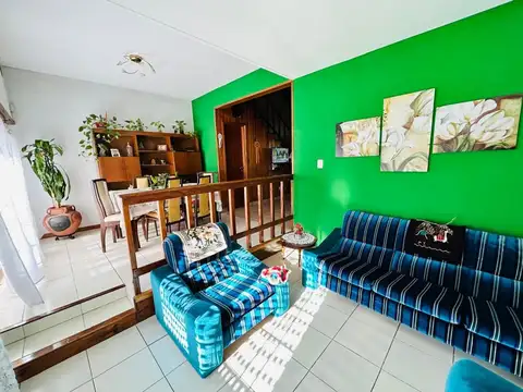 Depto Tipo Casa en Venta de 3 dormitorios