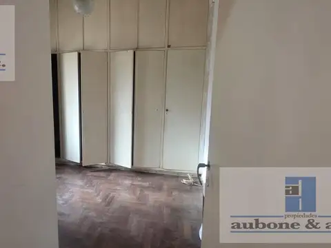 Casa en Alquiler en Quilmes, $ 550.000