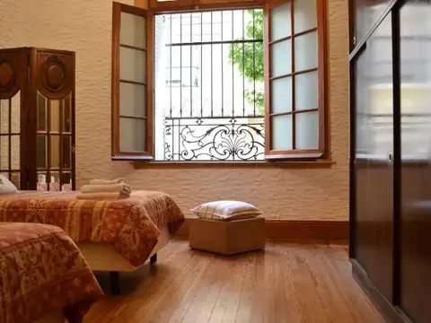 Departamento en Congreso 5 ambientes al frente mas patios