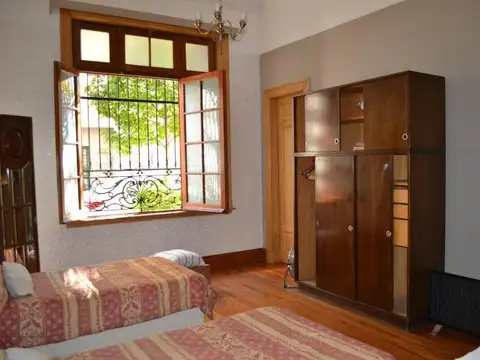 Departamento en Congreso 5 ambientes al frente mas patios