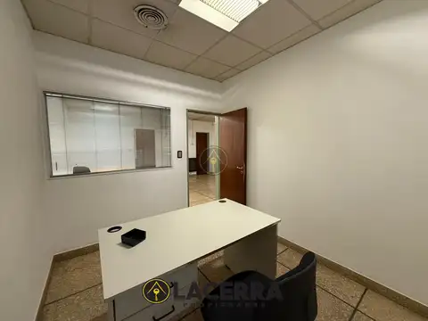 Oficina en Alquiler en Villa Ballester, $ 1.300.000