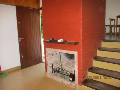 Depto Tipo Casa en Venta de 4 ambientes